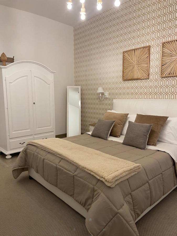 Domus Alberta เลชเช ภายนอก รูปภาพ